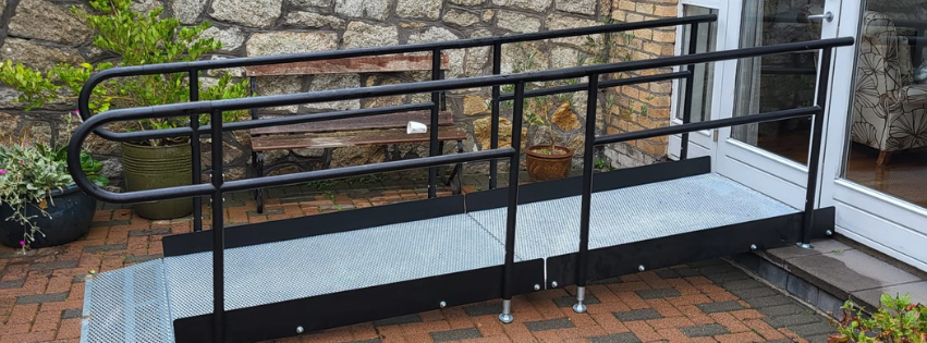 Metal modular ramp at a back door