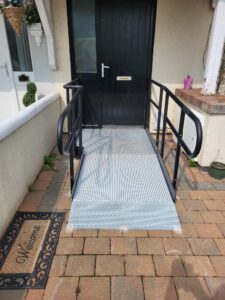 Modular ramp a a black door